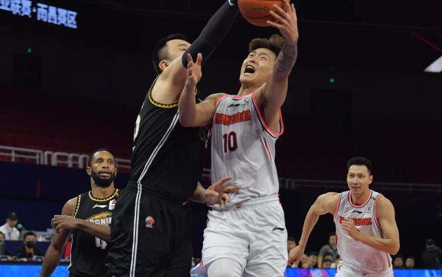 星空体育下载-【观察】辽粤争霸见证笑与泪 两强在鏖战当中成长