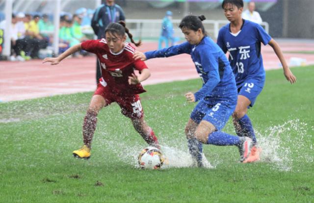 星空体育下载-严益唯：全运会足球不该远离“全民”