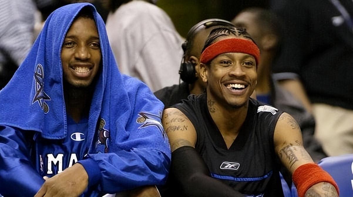 星空体育入口-神奇的日子！三人单场砍下60+，科比独得81分，两大中锋创记录！