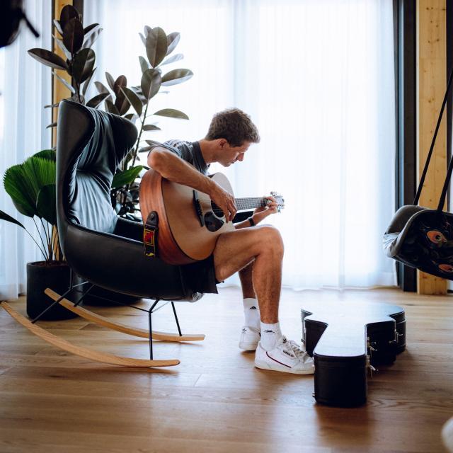 星空体育-德国4人位置不保 三狮练大半年点球门将却是弱点？