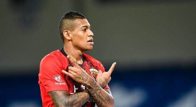 星空体育入口-生猛洛佩斯复制2场4球神迹 揭秘为何情有独钟10号